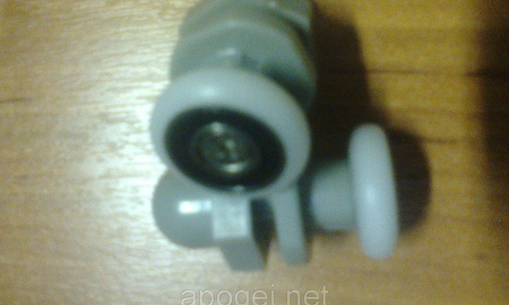 Запчасти и ролики для душевых кабин